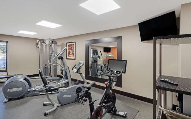 Best Western Plus Chicagoland - Countryside