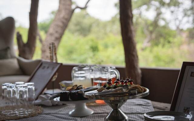 Mashatu Lodge - Mashatu Game Reserve