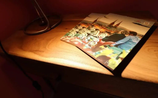 Room Emma,between bus and train station,Netflix,speed Wi-Fi