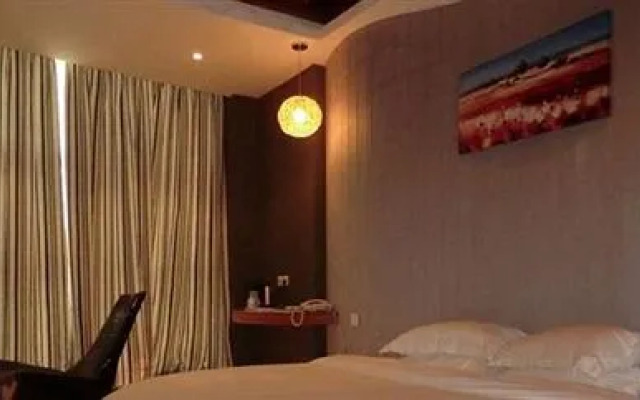 Starway Hotel Tongxiang Xingzhou