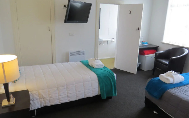 Law Courts Hotel