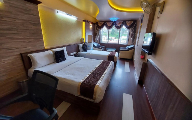 Hotel Astoria Residency