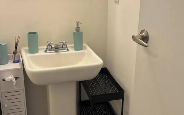 Beautiful Kyo Constella Equipped Apt with Incredible Amenities