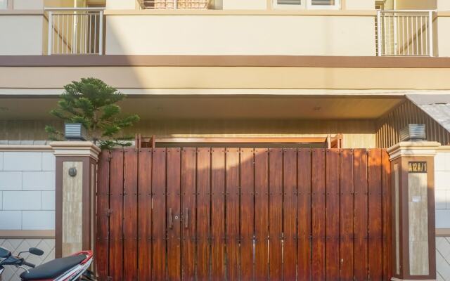 Hh Guest House Makassar by OYO