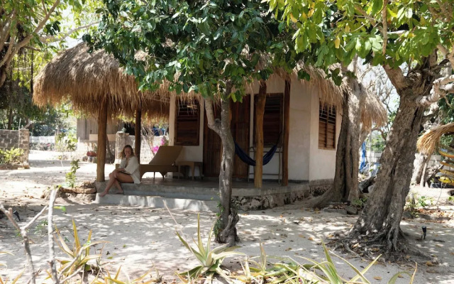 Rote Beach Bungalows