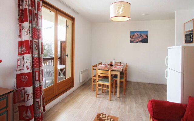 Traditional apartment on the slopes in St Jean d'Arves