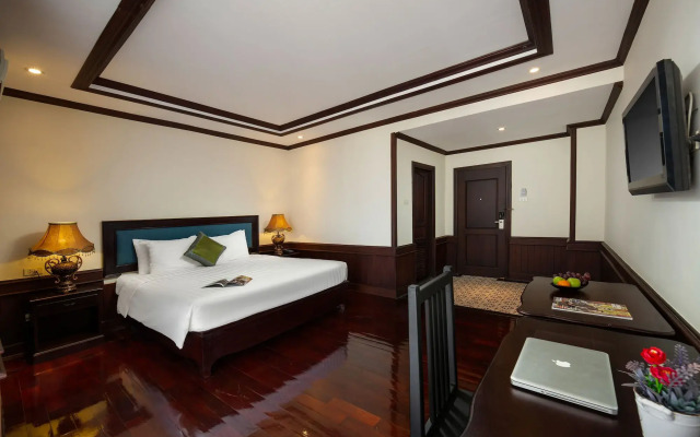 MK Royal Hotel