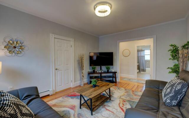 Spacious 2bd/1ba | Free Parking | 3D TOUR