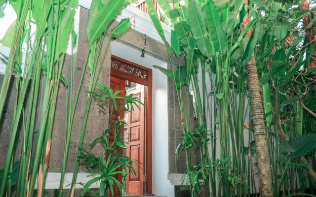ZEN Rooms Shri Laksmi Seminyak