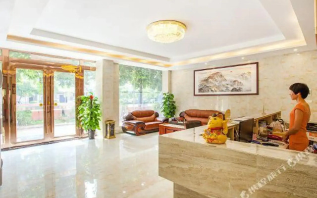 Ruicheng Apartment