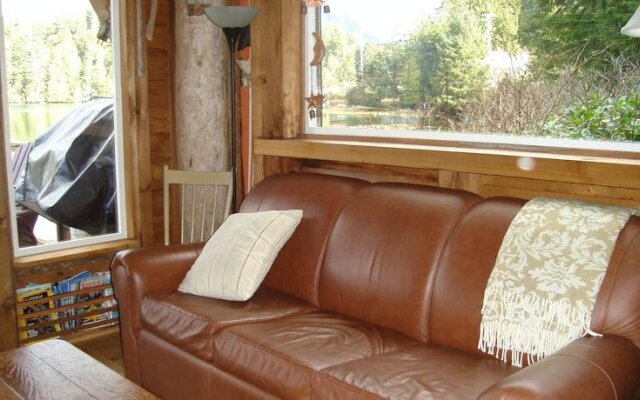 Birds Bay Retreat