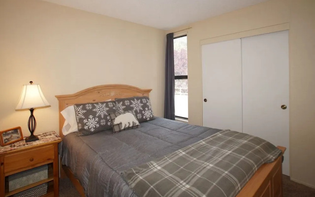 Lakeside Escape Condo