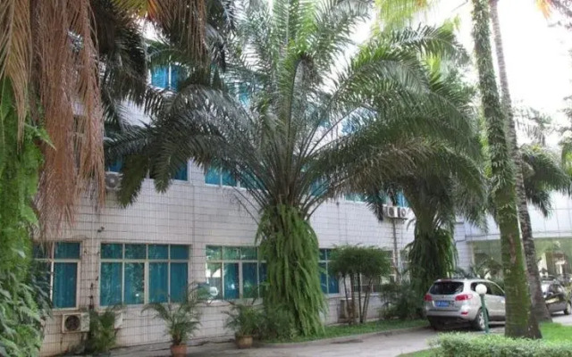 The People's Government of Xishuangbanna Jingyong Hotel