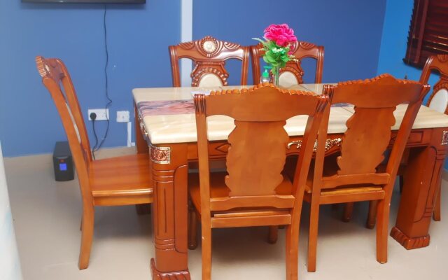 Hillberry Suites