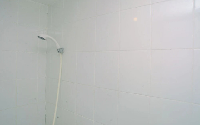 Fully Furnished 2BR Bassura City Apartment with Mall View