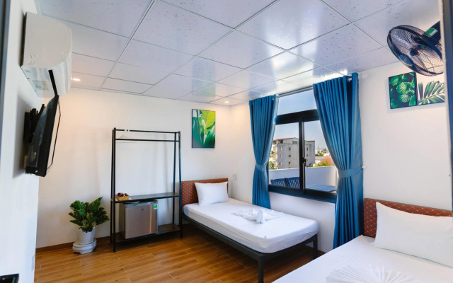 New World Hotel – Guest Rooms – Hue