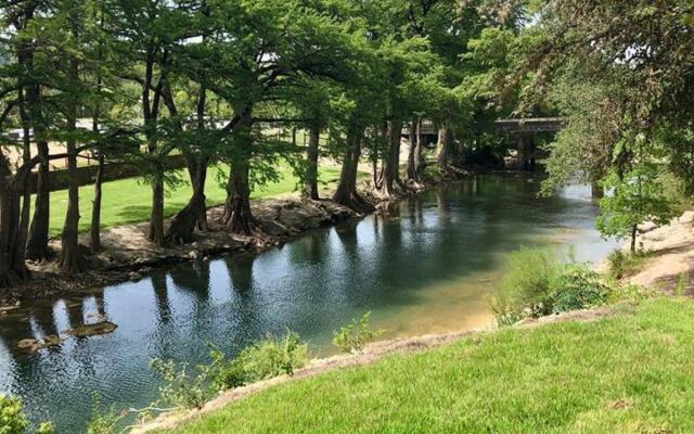 The White House on the Horseshoe