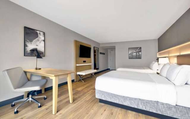 DoubleTree by Hilton Davenport