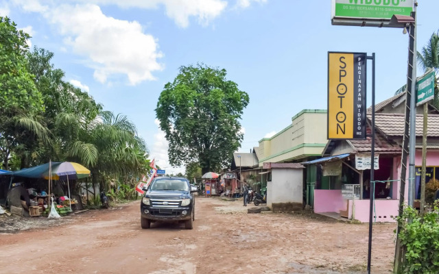 SPOT ON 91147 Penginapan Widodo