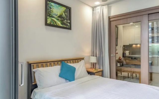 MIDTOWN Premium Stay