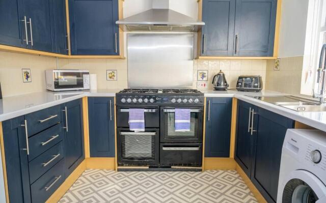Large 7 bedroom town house in Chester City Centre