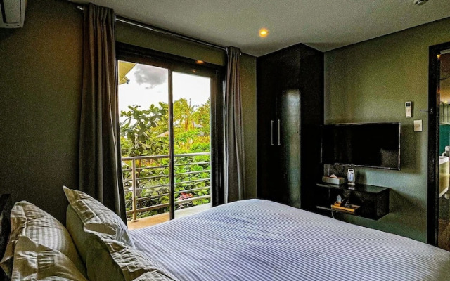 The Pacific Coast Suites
