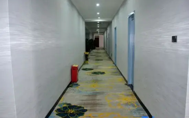 Chongqing Laihu Hotel (Kaizhou Dashidai Branch)