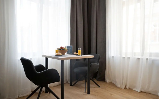 Zentrale Apartments I home2share