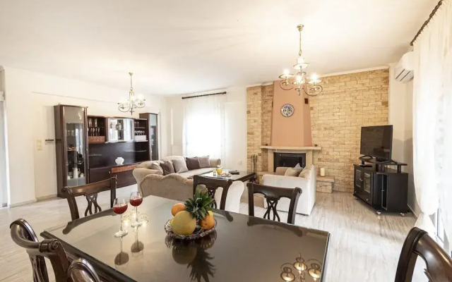 Marisol House by Rentalspro