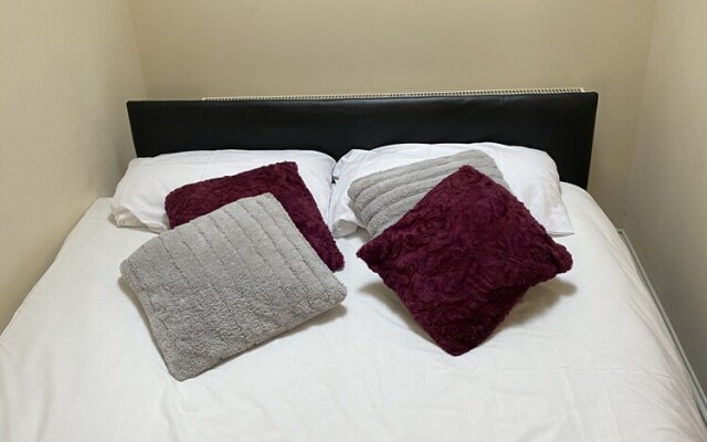 Luxurious Luton Town Centre Studio Apartment