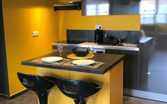 2P calme & confort à 3 min du tribunal