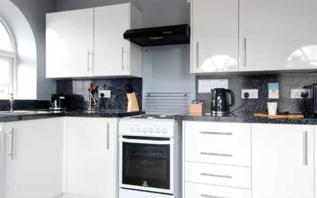 The Glyndwr - Berwyn House Central Wrexham