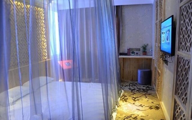 Yichang Xiangjiang No. 1 Hotel