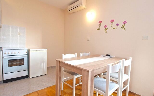 Apartments Dubravka 1315