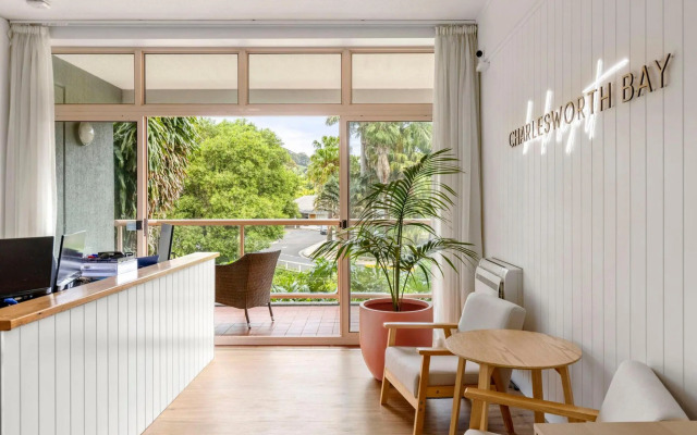 Pacific Bay Resort Suite