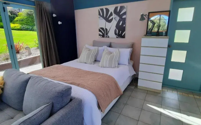The Quarters Ocean-View Chalet