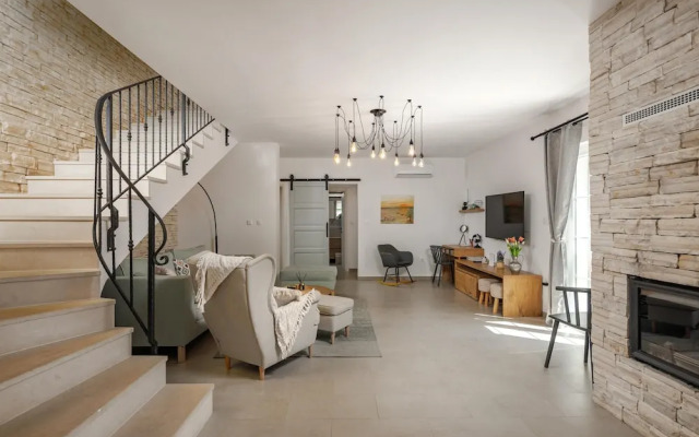 Nature Villa Frangipane With Pool