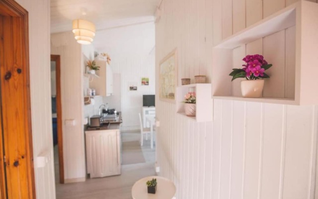 Apartment With Terrace Overlooking the sea - air Conditioned - Wi-fi