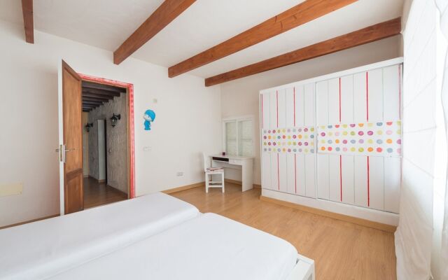 Ca Sa Cristeta De S'escola