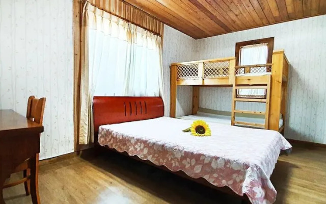 Jeju Parkvillade Pension