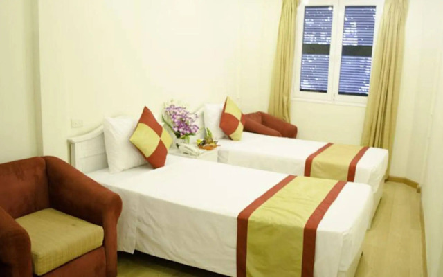 Blue Moon Hotel