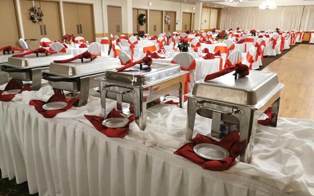 Continental Inn & Suites