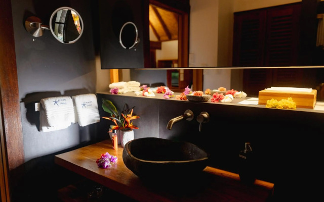 Etu Moana Boutique Beach Villas - Adults Only