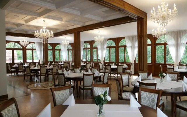 Pałac Mortęgi Hotel Spa