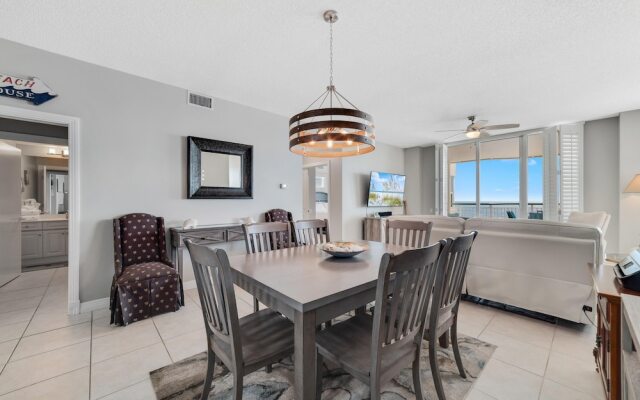 Beach Colony East 8C