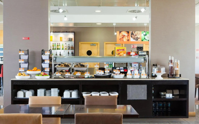 Holiday Inn Express Lisbon - Oeiras by IHG