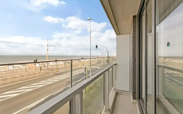 Cosy Apartment With Amazing Beach View