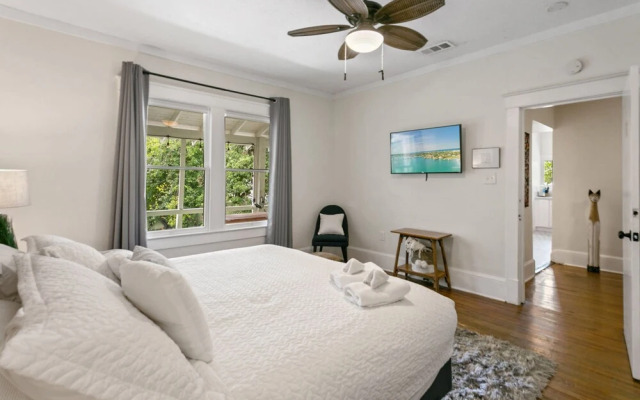 San Marco Villa Duplex W Backyard