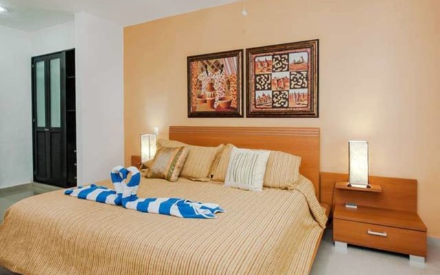 Pelicanos Condominium by ChezPlaya