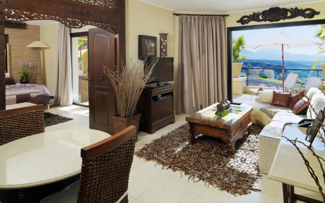 Royal Garden Villas & Spa